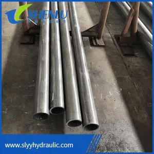 Kaltgezogene Präzisionsrohre